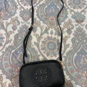 TORY BURCH Black Crossbody Bag
